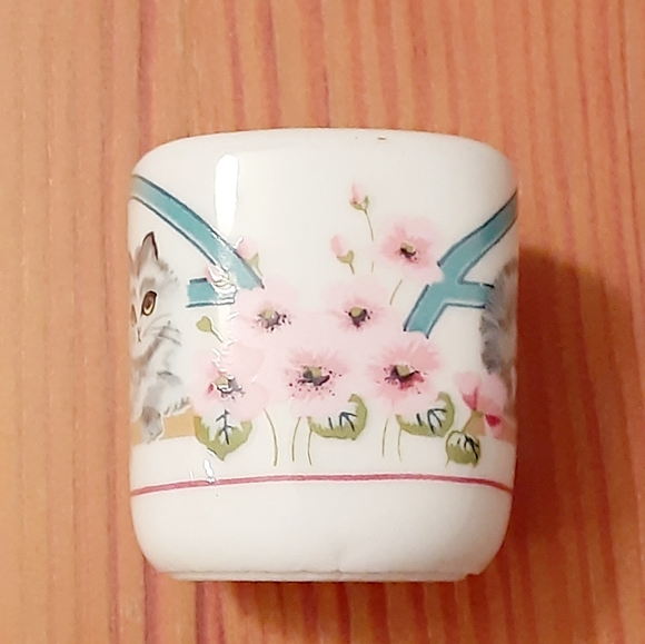 Vintage Cat Design Ceramic Mini Candle Holder - Picture 4 of 7
